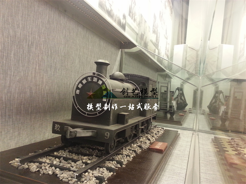 满洲里铁道博物馆-老式火车头
