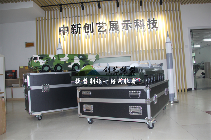 东风10导弹车模型东风17导弹车模型