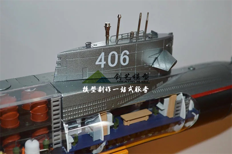 核潜艇剖面结构模型